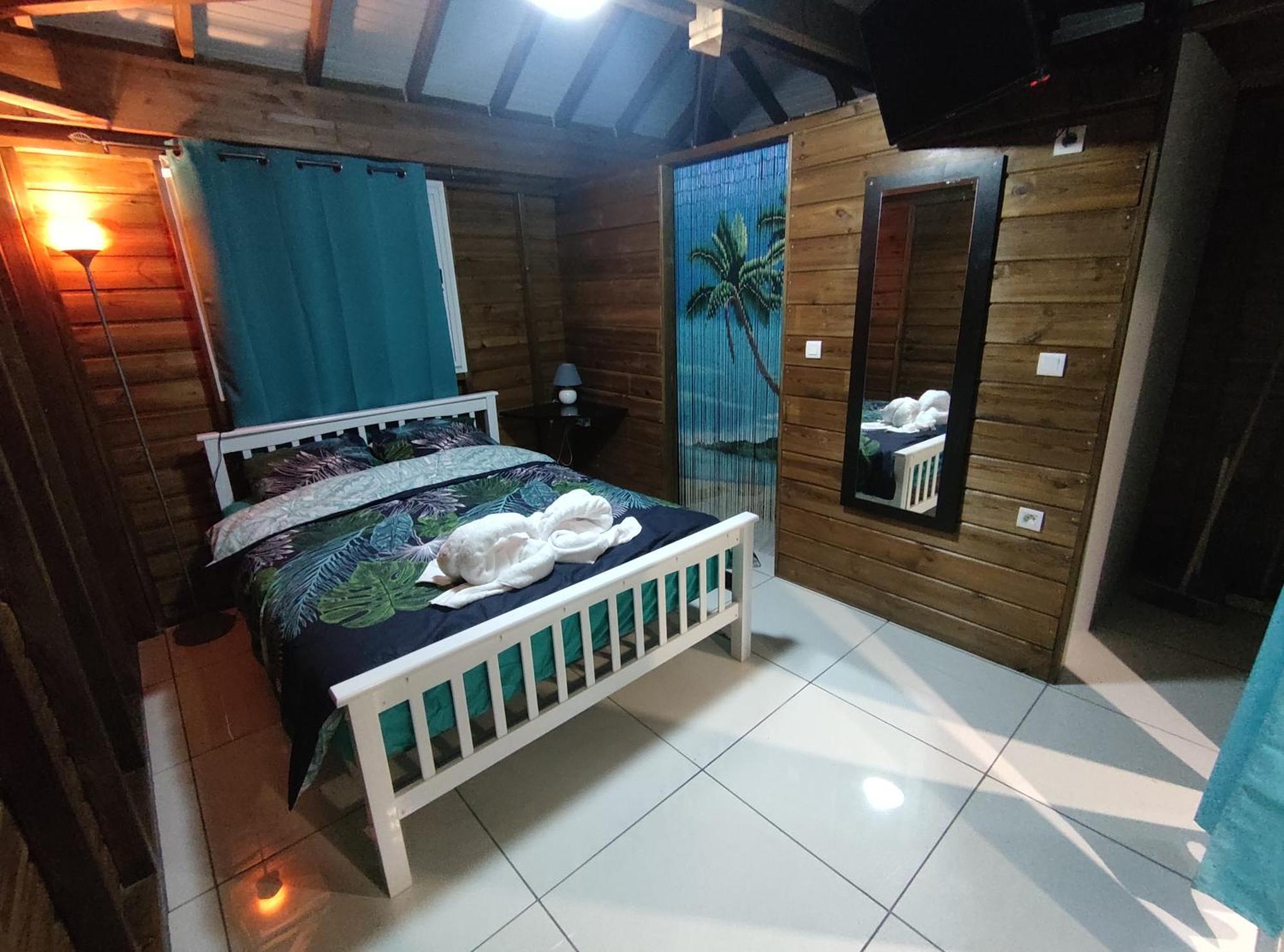 Готель Gwada Fun Habitation Сент-Клод Екстер'єр фото